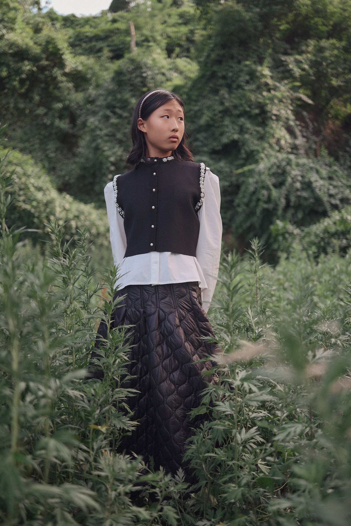 VALENTINA BLACK PEARL TRIMMED VEST