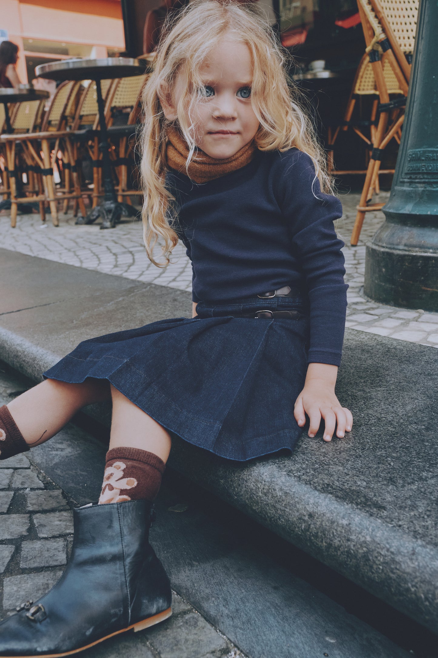 MADELEINE DARK BLUE DENIM PLEATED BUCKLE SKIRT
