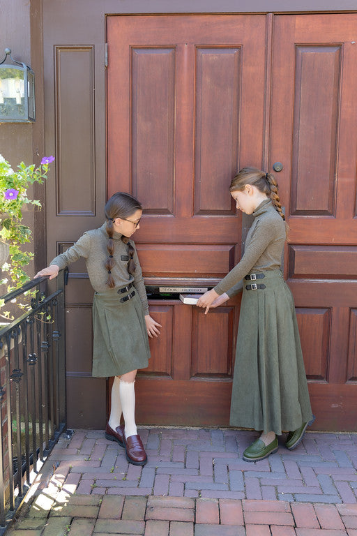 ELLE RAE GREEN CORDUROY BUCKLE SKIRT