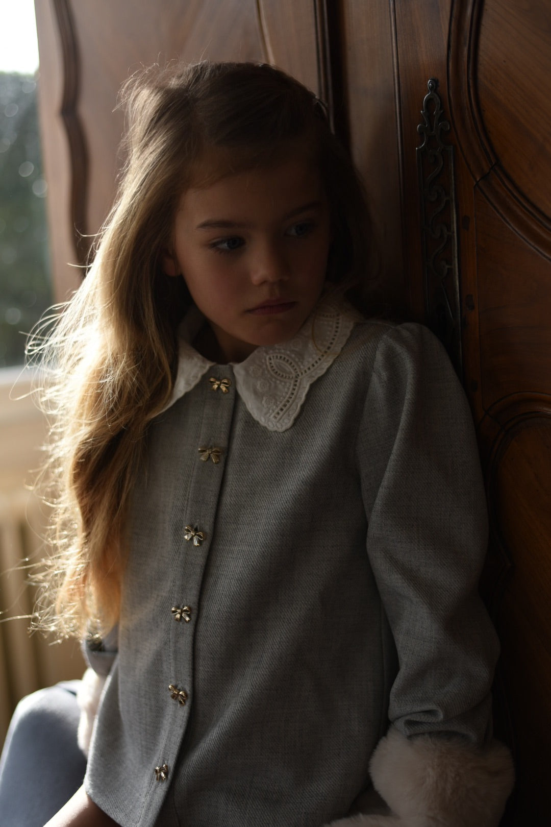 LRDM PETITS GREY LACE SCALLOP COLLAR BLOUSE