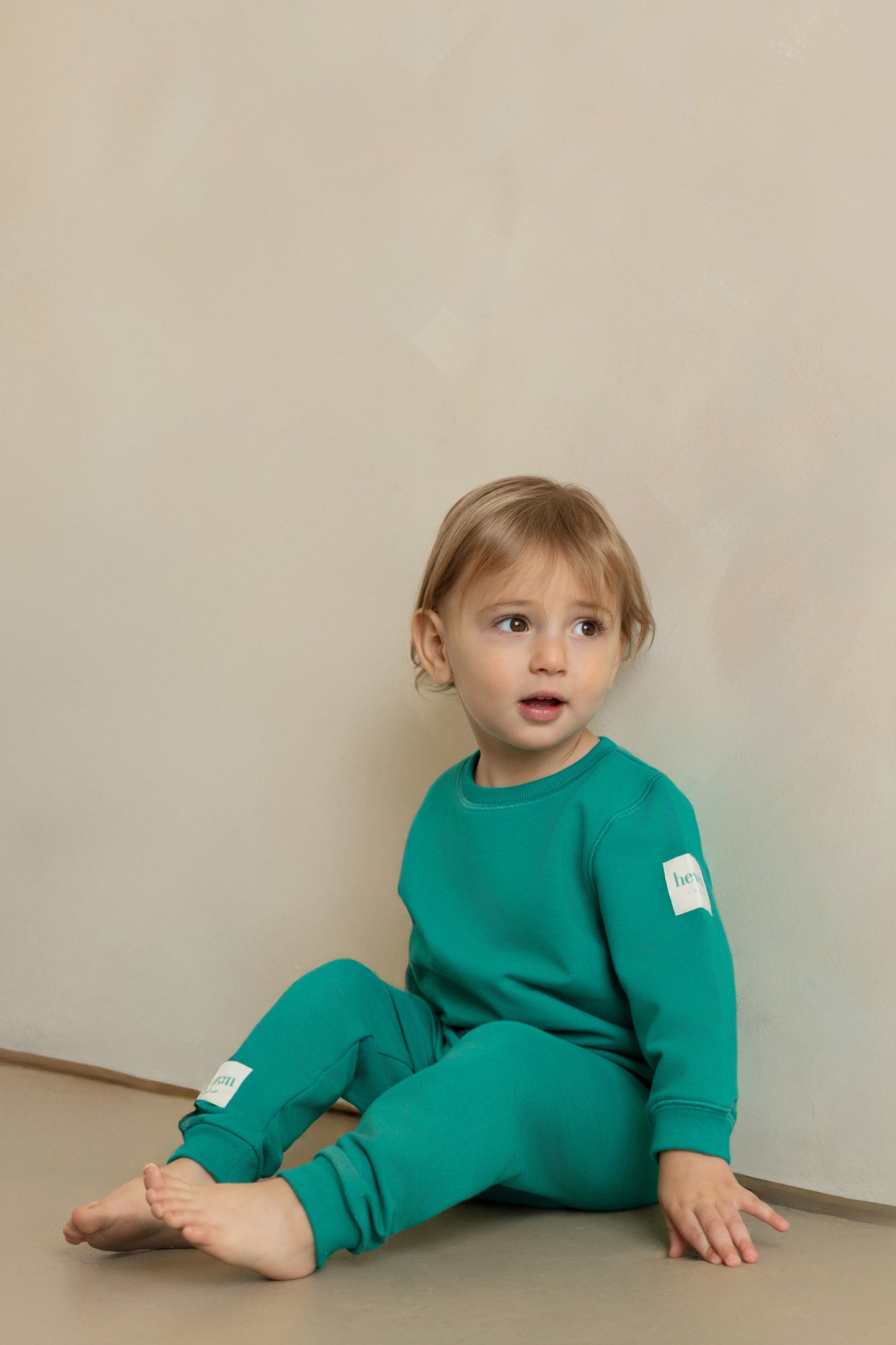 HEVEN CHILD GREEN SWEATSHIRT SET