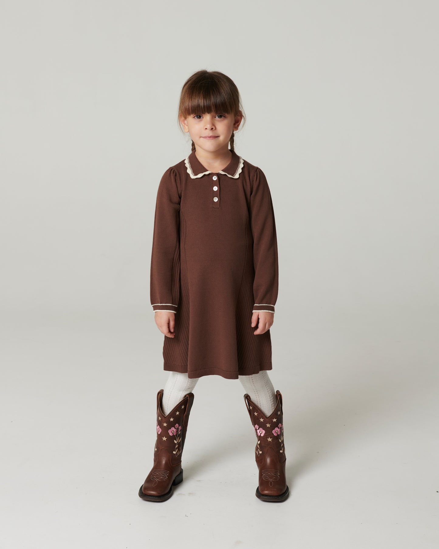 COPENHAGEN COLOR WALNUT/CREAM SCALLOP TRIM COLLAR KNIT DRESS