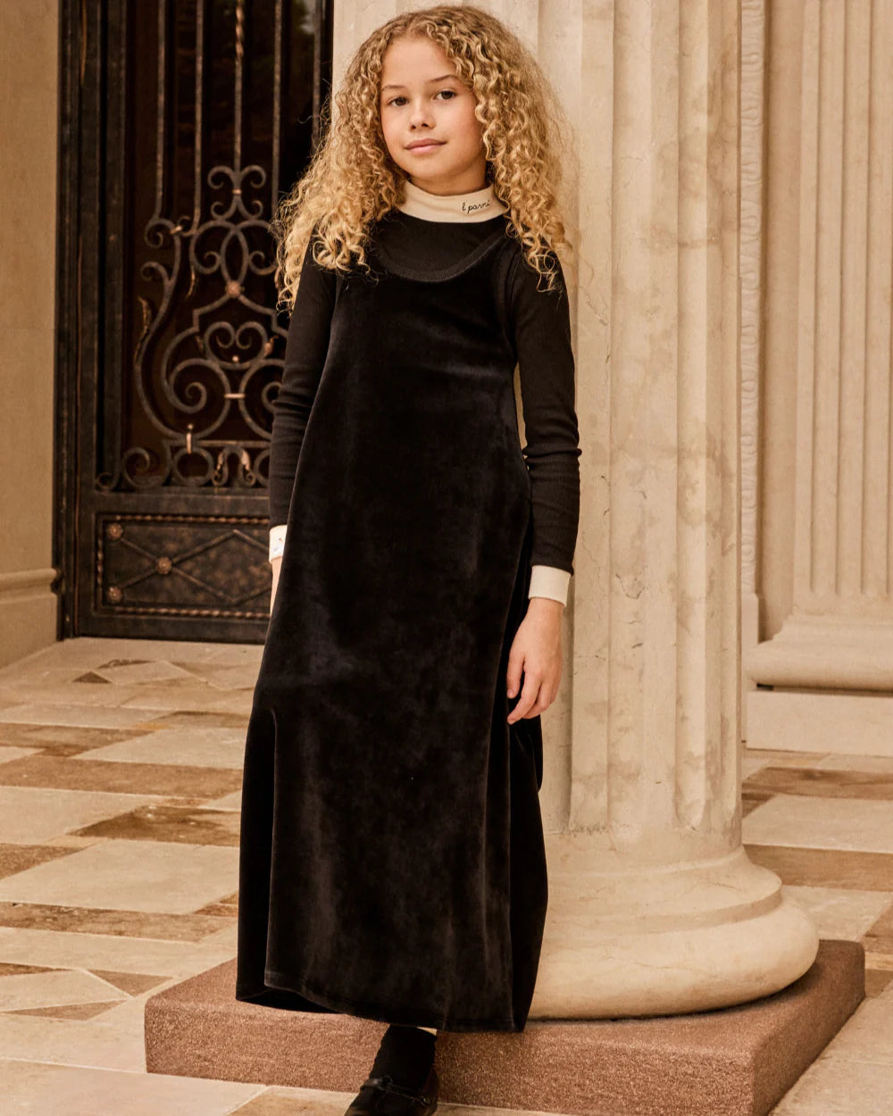 LITTLE PARNI BLACK VELOUR MAXI JUMPER