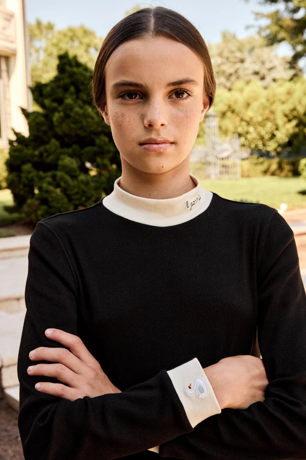 LITTLE PARNI BLACK LOGO TURTLENECK