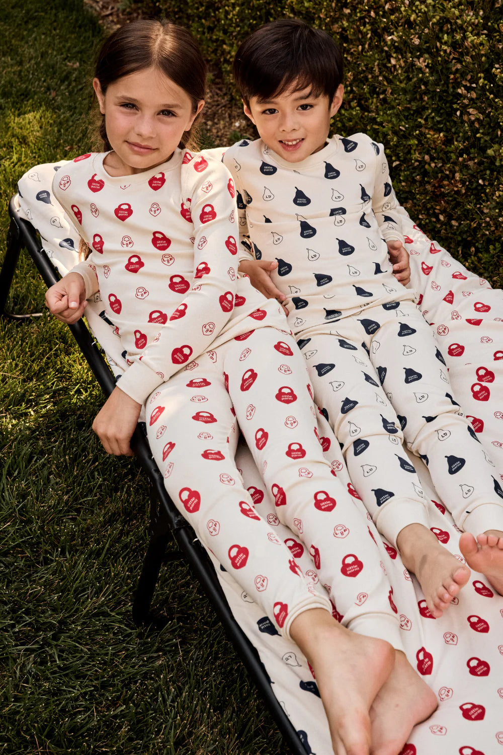 LITTLE PARNI RED LOGO PAJAMA SET