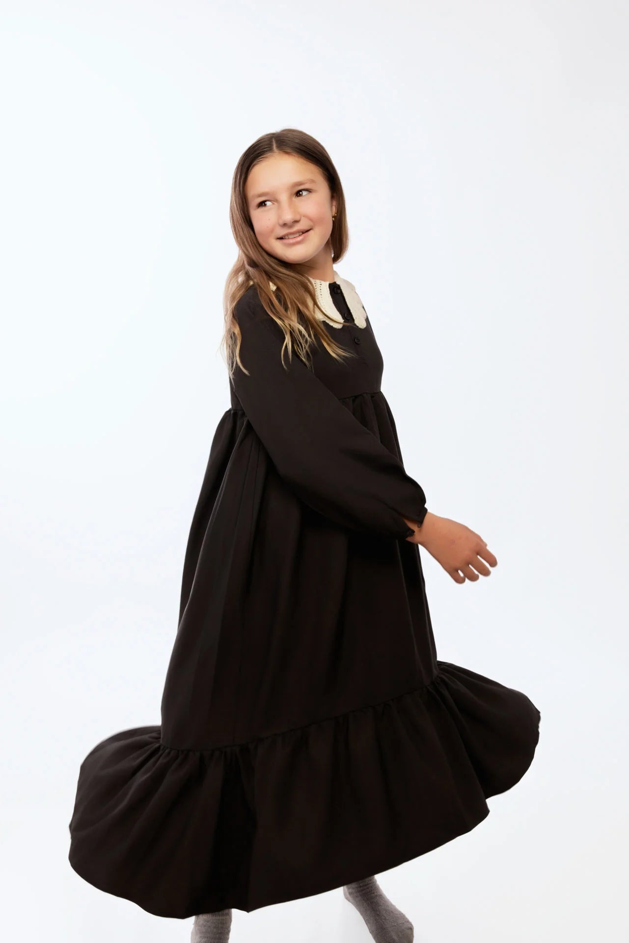 RETRO KID BLACK KNIT COLLAR MAXI DRESS