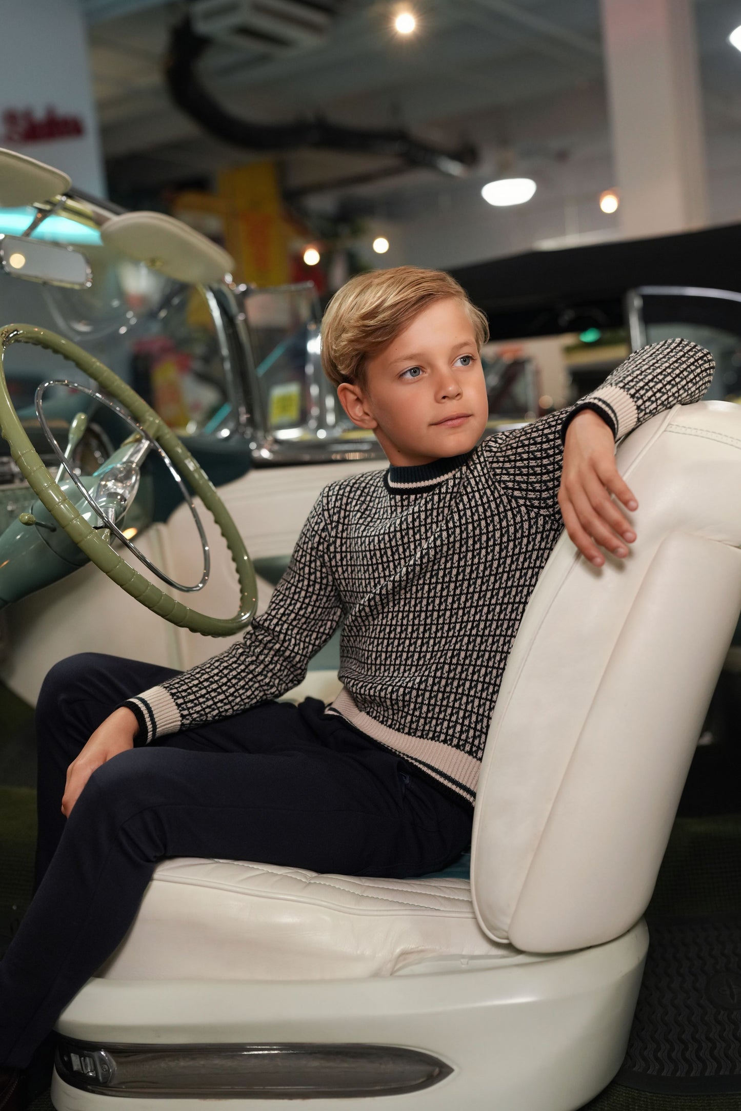 MOTU TEAL GEOMETRIC KNIT SWEATER
