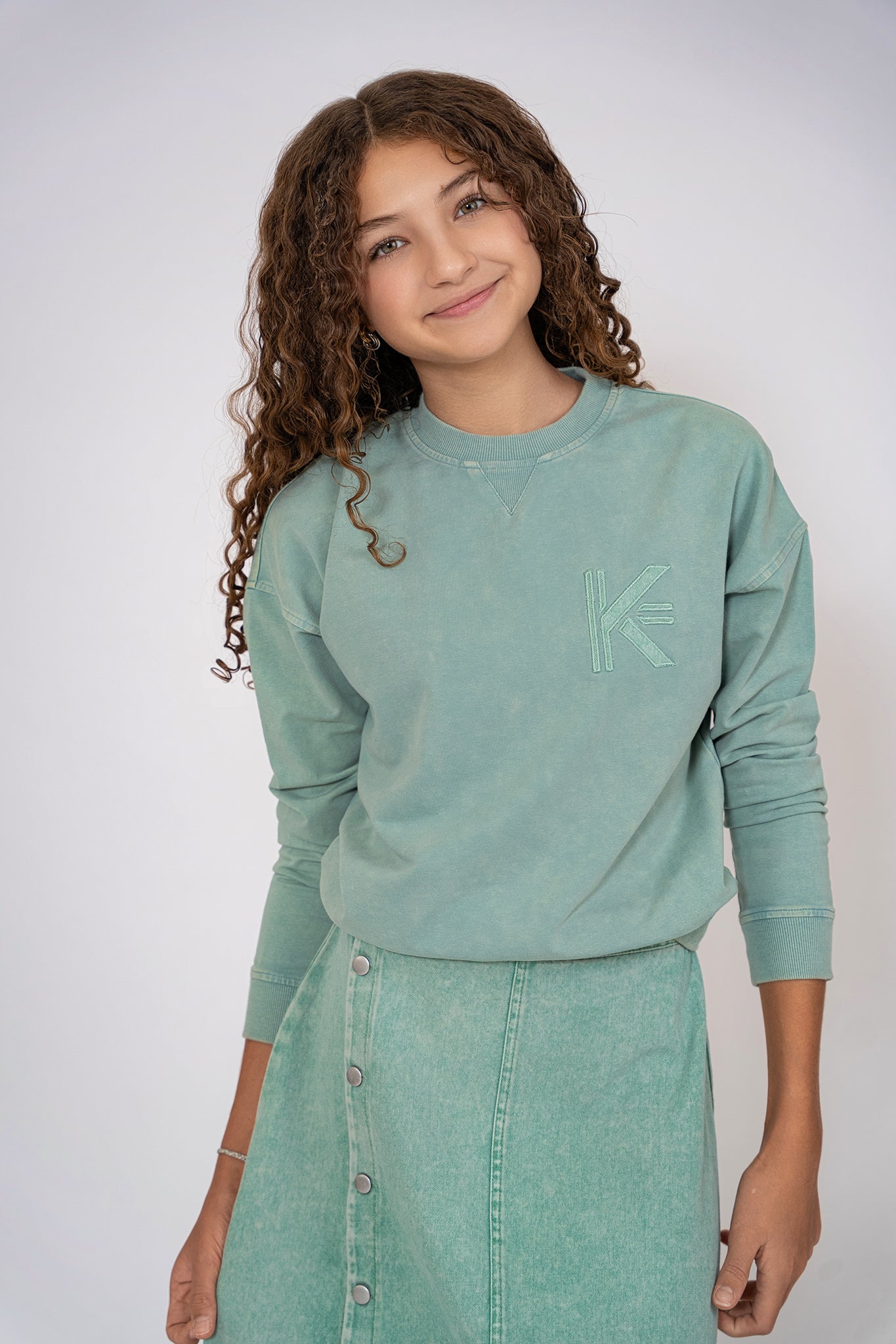 KIX MINT LOGO EMBROIDERED SWEATSHIRT