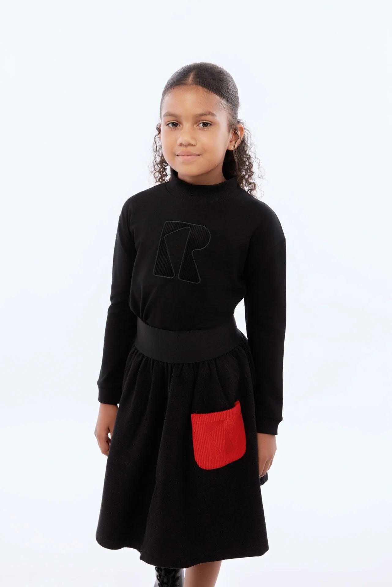 RETRO KID BLACK/RED CORD LOGO POCKET SKIRT