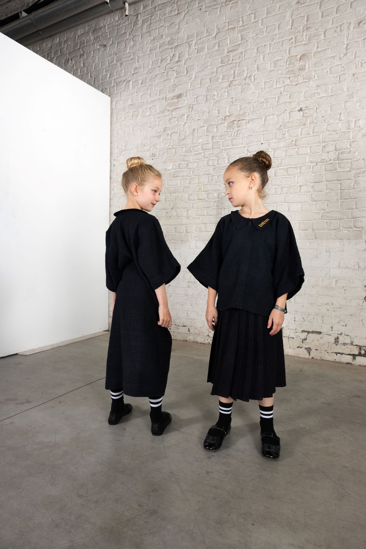 TNTRM BLACK WOVEN PLEAT MIDI SKIRT [FINAL SALE]