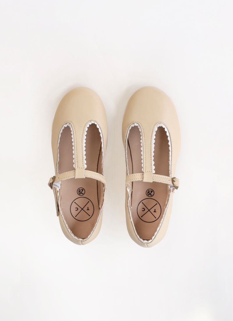 TANNERY & CO BEIGE T-STRAP SHOE