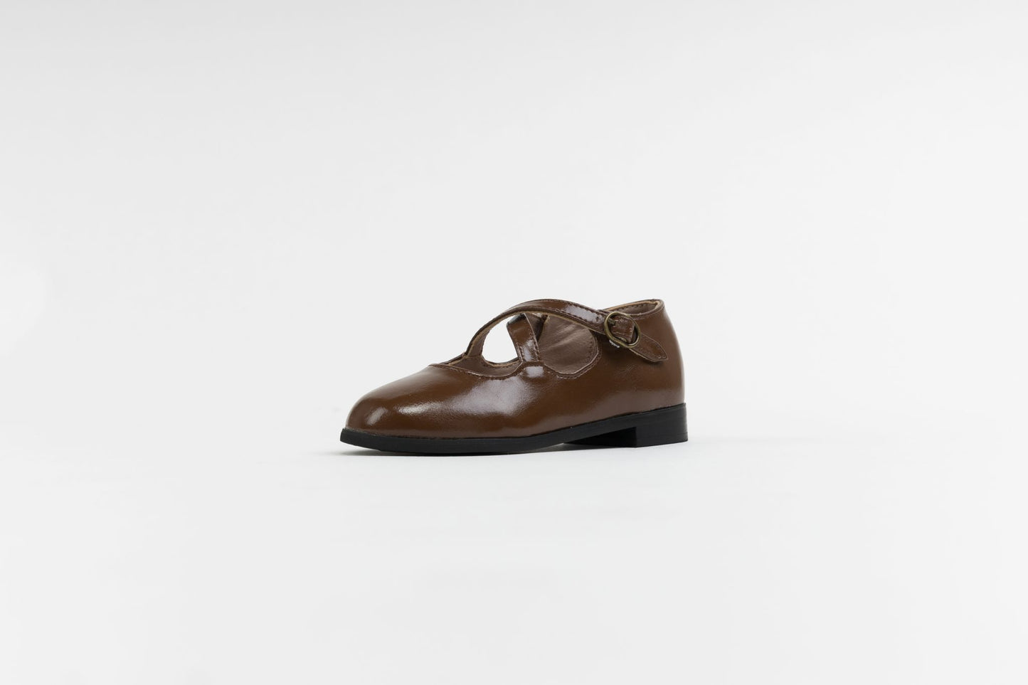 TANNERY & CO BROWN CRISS CROSS SHOE