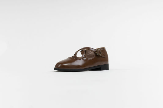 TANNERY & CO BROWN CRISS CROSS SHOE