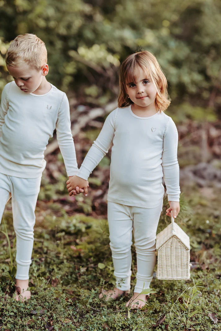 LAMOUR LOU CREAM/TAN HEART STITCHED PAJAMAS
