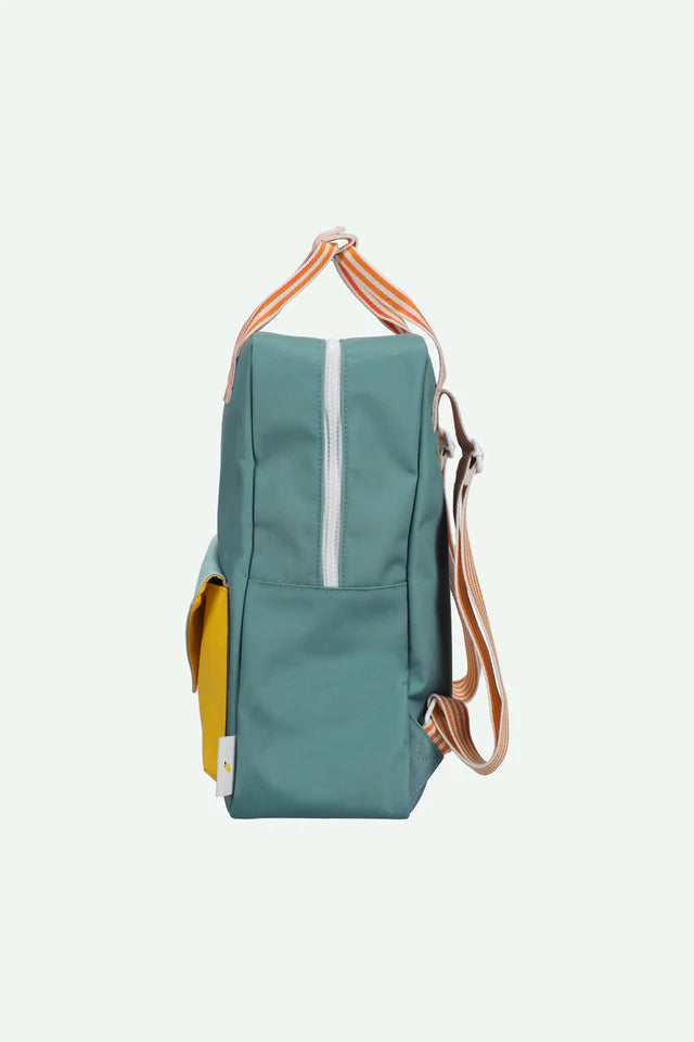 STICKY LEMON GREEN COLOR BLOCK POCKET BACKPACK