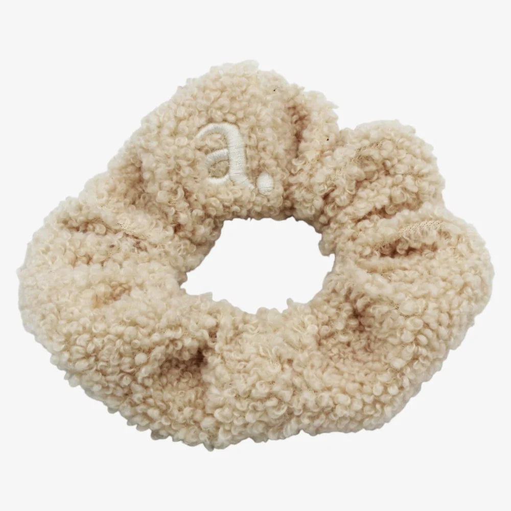 ARCHI BEIGE SHERPA SCRUNCHIE [FINAL SALE]