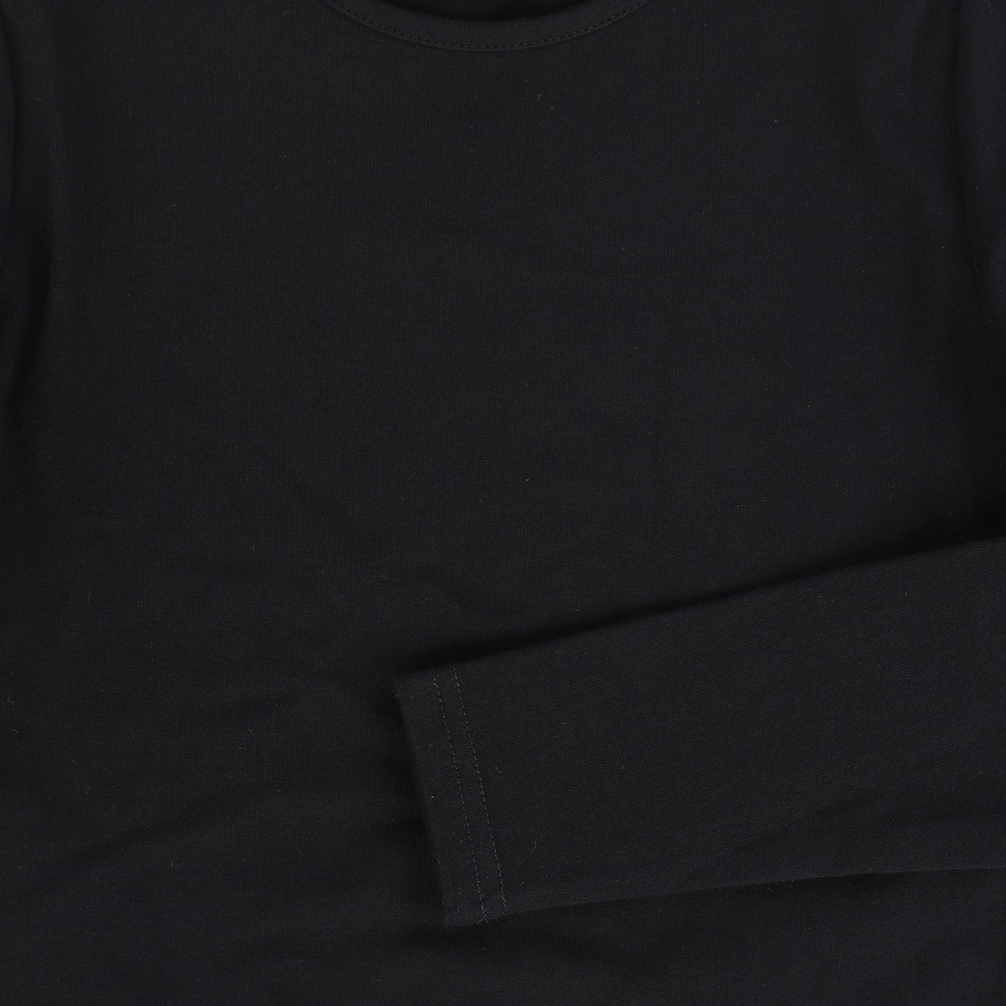 NAVVY BLACK SOLID TEE [FINAL SALE]