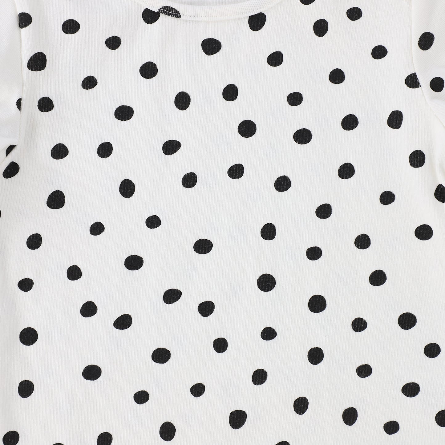 BAMBOO BASICS BLACK POLKA DOT PRINT SEAMLESS TEE [Final Sale]