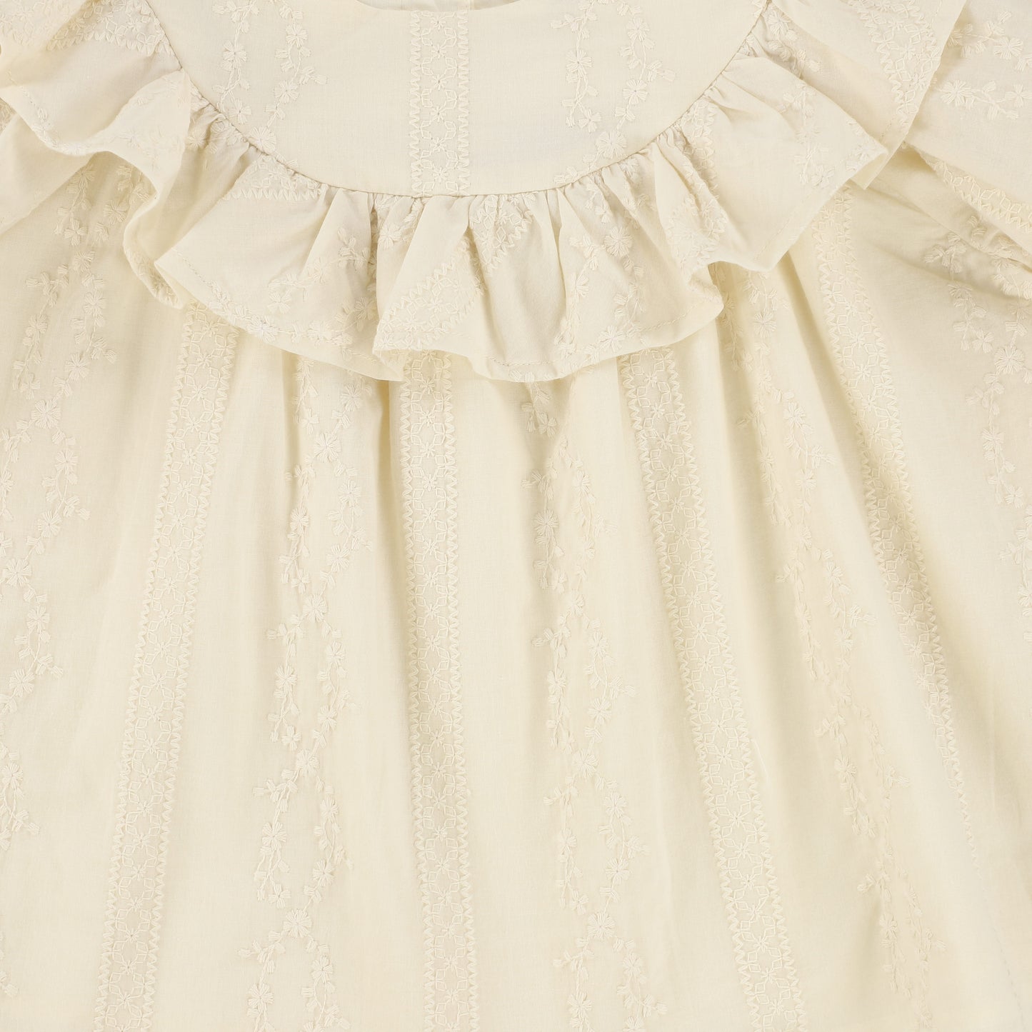 CERA UNA VOLTA CREAM EMBROIDERED RUFFLE COLLAR BLOUSE [Final Sale]